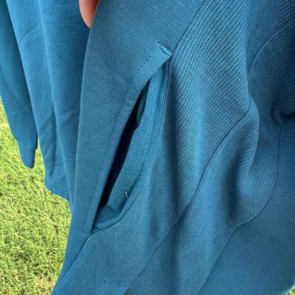 Kinesis Women's Teal Blue Round Neck Long Sleeve Pullover Sweaters Size 3X NWT - Picture 4 of 5